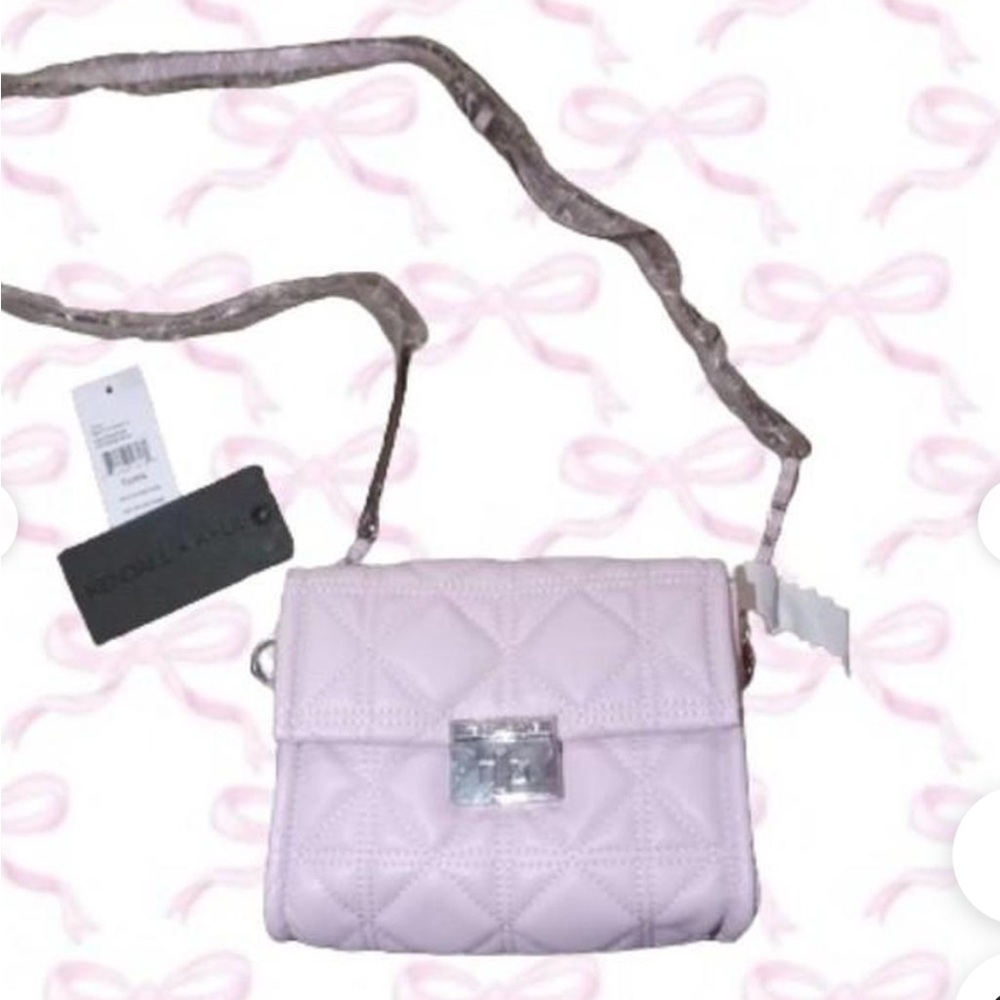 KENDALL + KYLIE
QUILTED CROSSBODY BAG